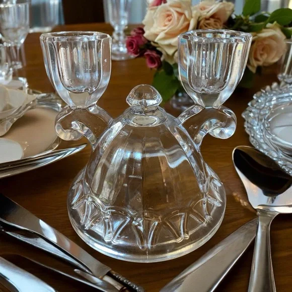 Vintage double light candlestick by Imperial Glass. Vintage 1935-1950 mint! - Picture 1 of 5